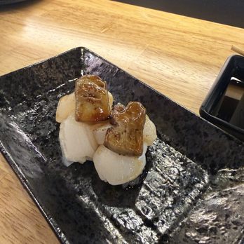 Homakase - Scallop nigiri 10000/10 - Sushi Bars Near Me - Baton Rouge, Louisiana