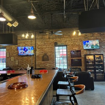 Smoke & Barrel Cigar Lounge - Cigar Bars Near Me - Mount Holly, North Carolina Smoke & Barrel Cigar Lounge - Cigar Bars Near Me - Mount Holly, North Carolina