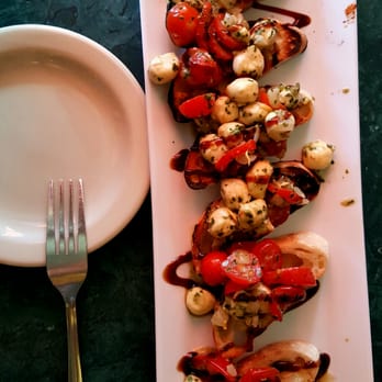 Nick & Tom's - Bruschetta. Love that balsamic glaze. - American Near Me - Cincinnati, Ohio Nick & Tom's - Bruschetta. Love that balsamic glaze. - American Near Me - Cincinnati, Ohio