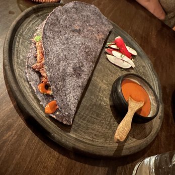 Quetzal - EMPANADA OAXAQUEÑA lamb barbacoa, salsa molcajete, valentine radish, salsa de ajo, 30$ - Mexican Near Me - Toronto, Ontario