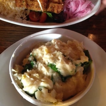 The Oak Barrel - Leek and garlic mashed potatoes - Brasseries Near Me - Valley View, Ohio The Oak Barrel - Leek and garlic mashed potatoes - Brasseries Near Me - Valley View, Ohio