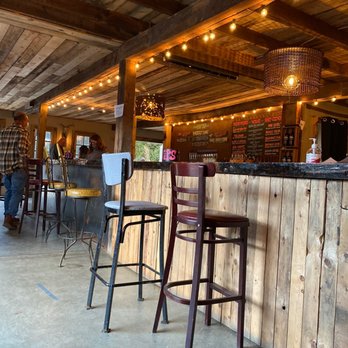 Gardiner Brewing Company - a bar with stools - Breweries Near Me - Gardiner, New York