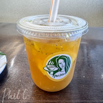 Pho Hoa - Calamansi mango tea with chia seeds - Vietnamese Near Me - Cypress, California