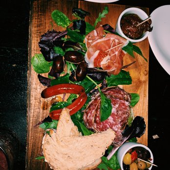 Lisa's - Sausage Platter - Scandinavian Near Me - London, XGL
