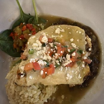 Rocking V Cafe - Tomatillo lime chicken - New American Near Me - Kanab, Utah Rocking V Cafe - Tomatillo lime chicken - New American Near Me - Kanab, Utah