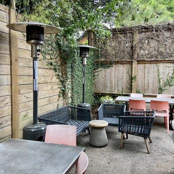 Siphon Coffee - Outdoor side - Cafes Near Me - Houston, Texas Siphon Coffee - Outdoor side - Cafes Near Me - Houston, Texas
