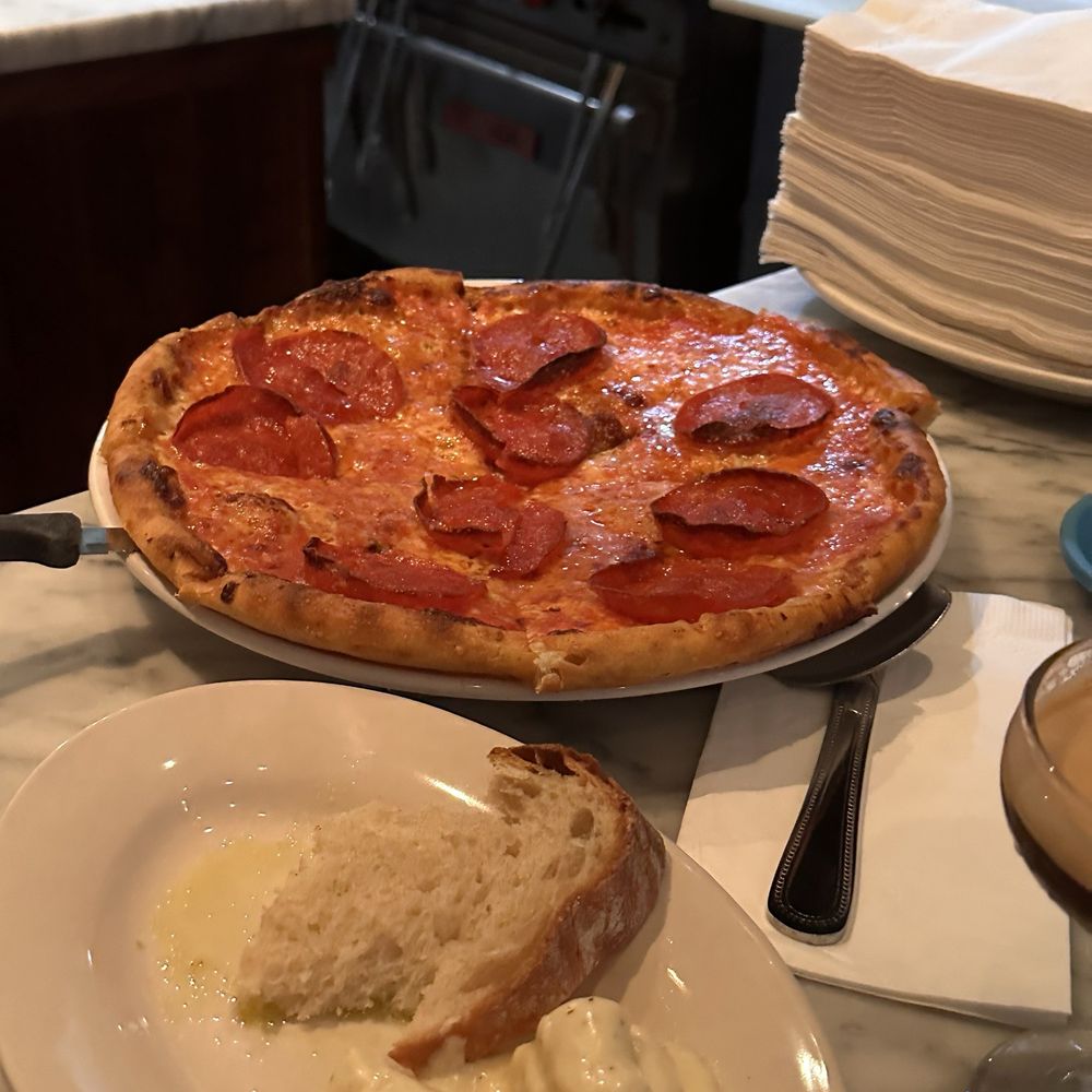 Dinamo - Red Pizza Dinner - Seafood Near Me - Richmond, Virginia