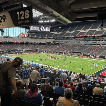 Allegiant Stadium - Stadiums & Arenas Near Me - Las Vegas, Nevada Allegiant Stadium - Stadiums & Arenas Near Me - Las Vegas, Nevada