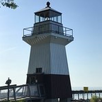 Oak Orchard Lighthouse Museum - Landmarks & Historical Buildings Near Me - Kent, New York