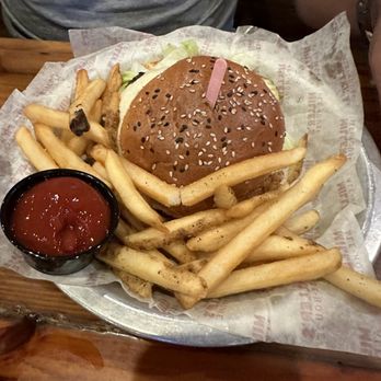 Miller's Ale House - CLASSIC CHEESEBURGER - American Near Me - Boca Raton, Florida Miller's Ale House - CLASSIC CHEESEBURGER - American Near Me - Boca Raton, Florida