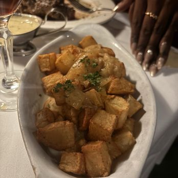 Hal's The Steakhouse - Lyonnaise Potatoes - American Near Me - Atlanta, Georgia Hal's The Steakhouse - Lyonnaise Potatoes - American Near Me - Atlanta, Georgia