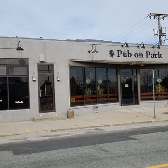 Pub On Park - Pubs Near Me - Cranston, Rhode Island