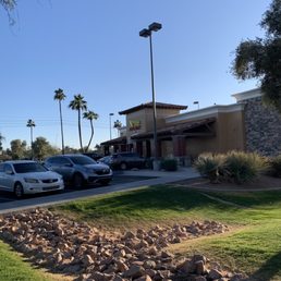 Exterior outside entrance of In-N-Out Burger - Storefront - Chandler, Arizona Exterior outside entrance of In-N-Out Burger - Storefront - Chandler, Arizona