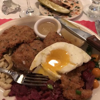 Jack Pandl's Whitefish Bay - Wiener schnitzel - American Near Me - Milwaukee, Wisconsin