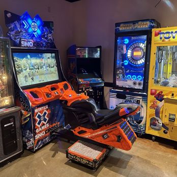 SIDEWINDERS - Updated May 2025 - 306 Photos & 571 Reviews - 945 W ...