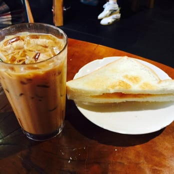 樂嚐軒 - Dry toast and milk tea.  If you want jam, $5 HK extra. - Restaurants Near Me - Hong Kong, HK