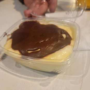 Kelly's Meats & Deli - Eclair pudding - Delis Near Me - Lebanon, Ohio