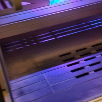 UCATAN - Infrared sauna is dirty and looks like never cleaned since a long time. Disgusting - Spray Tanning Near Me - Huntington Beach, California UCATAN - Infrared sauna is dirty and looks like never cleaned since a long time. Disgusting - Spray Tanning Near Me - Huntington Beach, California