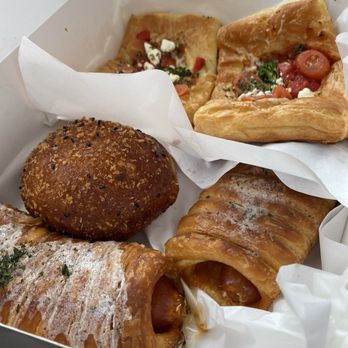 Paris Baguette - Cafes Near Me - Chula Vista, California Paris Baguette - Cafes Near Me - Chula Vista, California