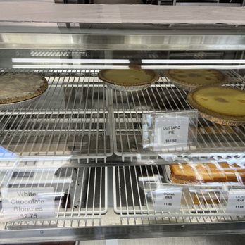 Sconees Bakery - Bakeries Near Me - Honolulu, Hawaii
