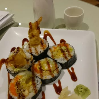 Love Sushi - Soft shell crab Maki roll - Japanese Near Me - Gaithersburg, Maryland