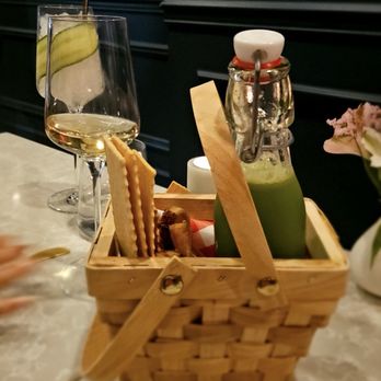 Huso - Wine Bars Near Me - New York, New York