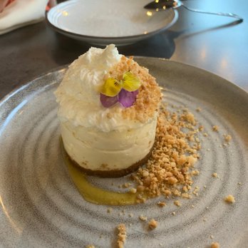 Goen Dining + Bar - Free lemon cheesecake - Pan Asian Near Me - Kailua, Hawaii
