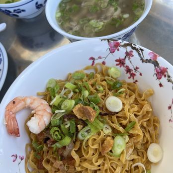 Kim Ky Noodle House - Pork Kidney noodle - Chinese Near Me - Westminster, California Kim Ky Noodle House - Pork Kidney noodle - Chinese Near Me - Westminster, California