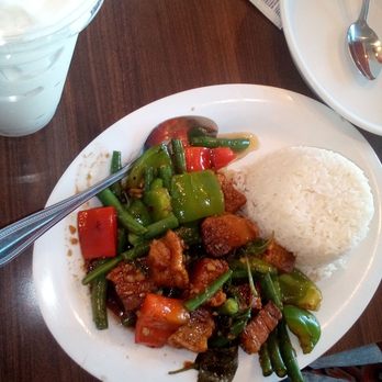 Ubon Thai Kitchen - Ubon Thai Kitchen at Torrance Crossroads - Thai Near Me - Torrance, California Ubon Thai Kitchen - Ubon Thai Kitchen at Torrance Crossroads - Thai Near Me - Torrance, California