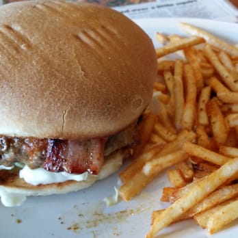 Smokehouse 101 - 500grm beef burger, coleslaw amd chips - Amazing!! - Coffee & Tea Near Me - Maribyrnong, VIC Smokehouse 101 - 500grm beef burger, coleslaw amd chips - Amazing!! - Coffee & Tea Near Me - Maribyrnong, VIC