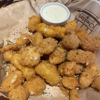 Cheddar's Scratch Kitchen - Wisconsin Cheese Bites - Comfort Food Near Me - Pembroke Pines, Florida Cheddar's Scratch Kitchen - Wisconsin Cheese Bites - Comfort Food Near Me - Pembroke Pines, Florida