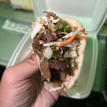 White Rabbit Truck - Beef Steak taco! Super tender! - Filipino Near Me