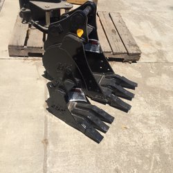 Clairemont Equipment - Wide selection of excavation equipment and buckets