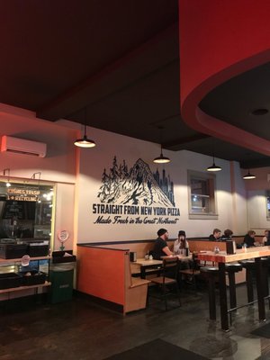 Straight From New York Pizza (Hawthorne) by null