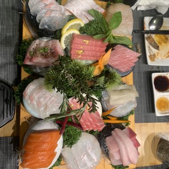 Dongwon Sushi & Tuna - Large combination platter - Sushi Bars Near Me - Flushing, New York