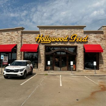 Hollywood Feed - Pet Stores Near Me - Tyler, Texas