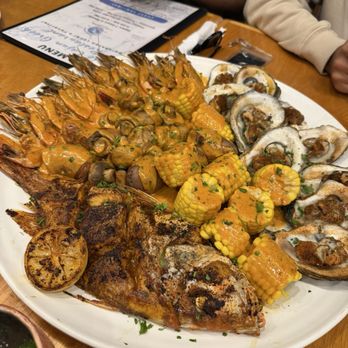 Cajun Greek - Big Bowl Boil - Cajun/Creole Near Me - Galveston, Texas
