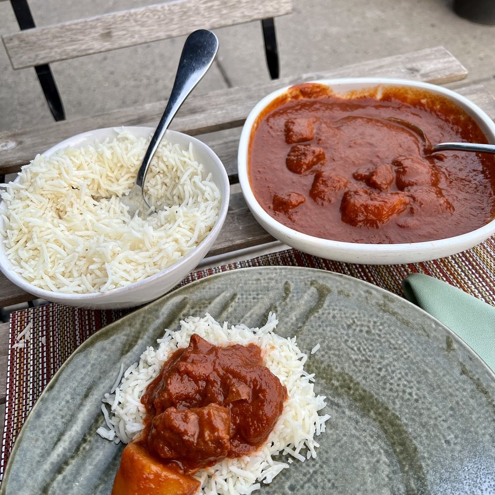 JAIPORE Xpress - Spicy lamb vindaloo, with a delicious & healthy helping of white rice. - Indian Near Me - Ridgefield, Connecticut JAIPORE Xpress - Spicy lamb vindaloo, with a delicious & healthy helping of white rice. - Indian Near Me - Ridgefield, Connecticut