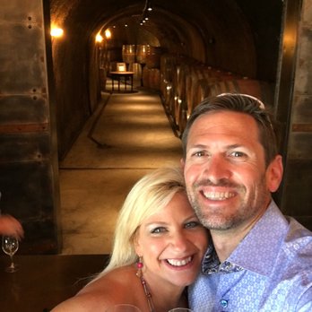 PF Wine Tours - Wine Tours Near Me PF Wine Tours - Wine Tours Near Me