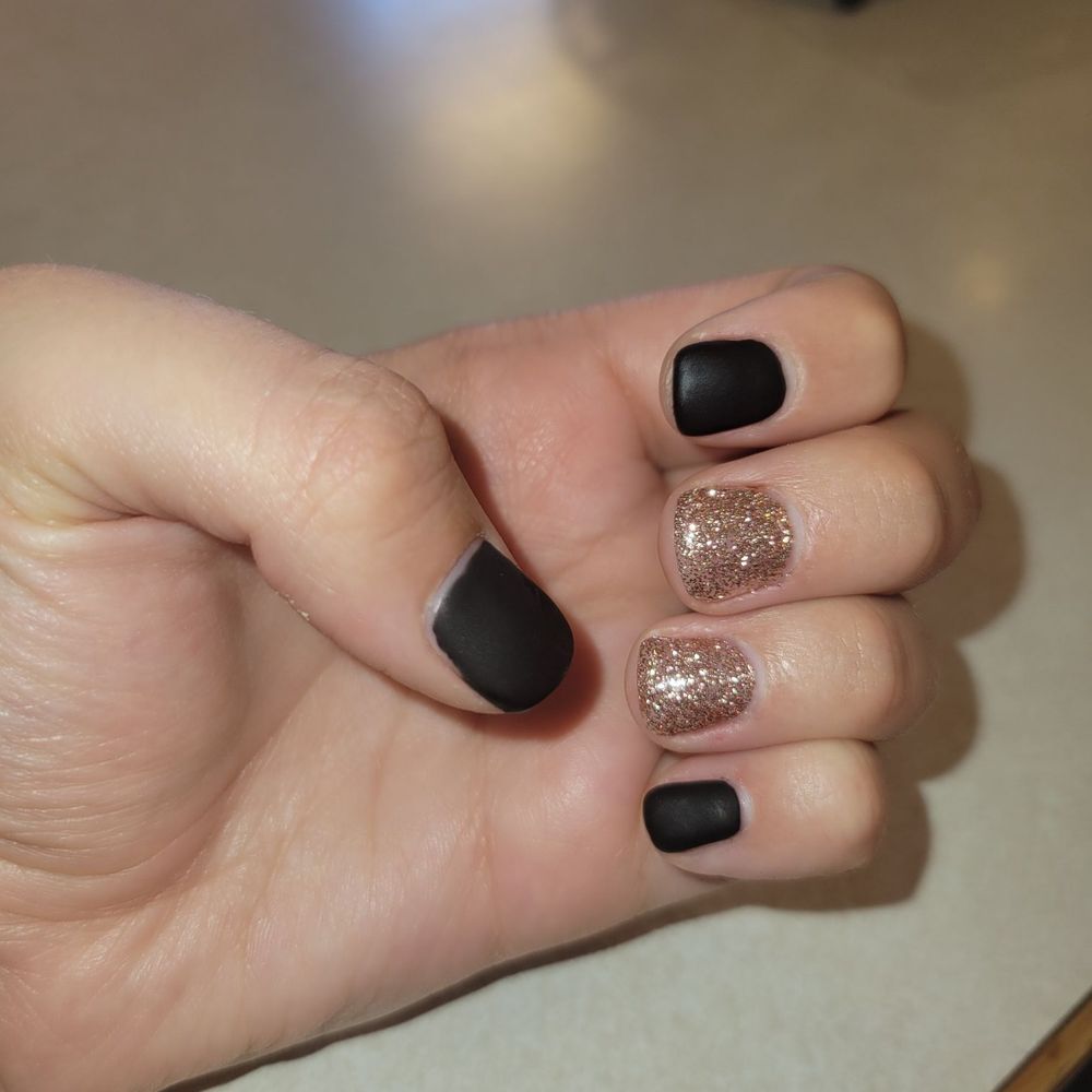 Glitzy Nails By Hannah - Nail Technicians Near Me Glitzy Nails By Hannah - Nail Technicians Near Me