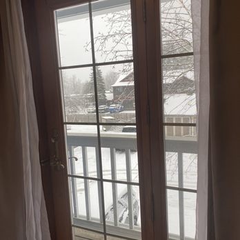 Grey Fox Inn & Resort - Balcony - Hotels Near Me - Stowe, Vermont Grey Fox Inn & Resort - Balcony - Hotels Near Me - Stowe, Vermont