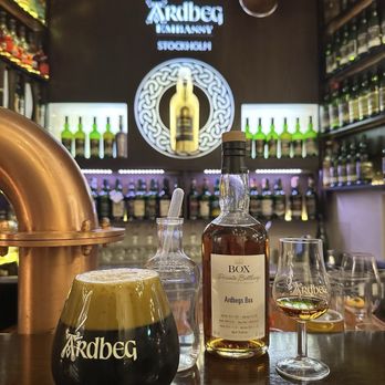 Ardbeg Embassy - The beer and whisky - Swedish Near Me - Södermalm, Alberta