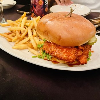 Moonshine Grill - Chicken sandwich - Southern Near Me - Austin, Texas