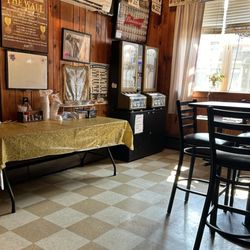 HPS Post - Bar seating