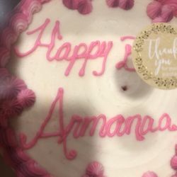 Charuby's Cakes - Before the party.
