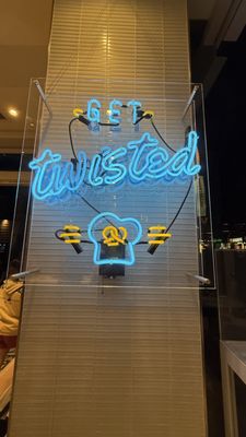 Wetzel's Pretzels by null