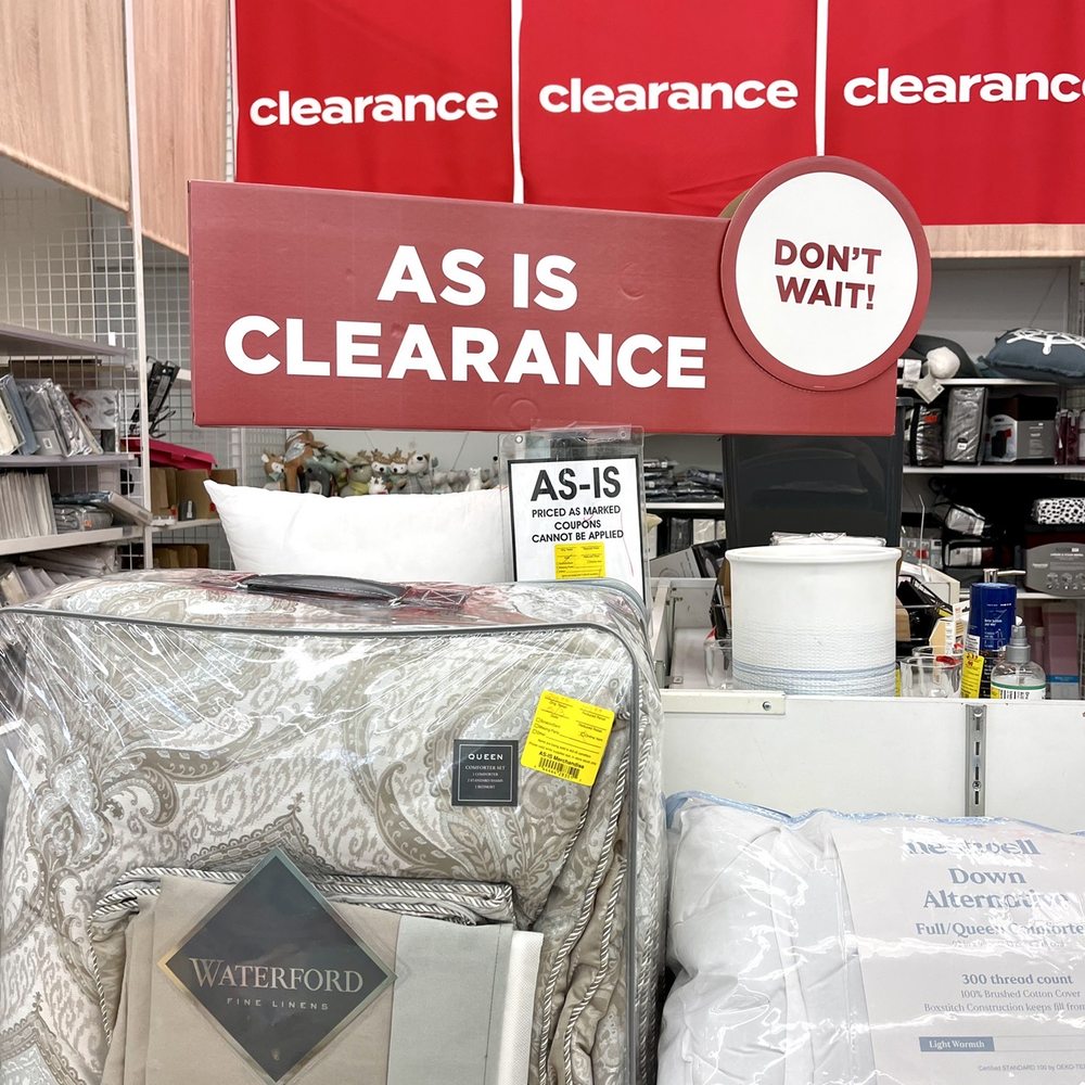 Bed Bath and Beyond - Visibly displayed AS IS - Kitchen & Bath Near Me - Coral Springs, Florida