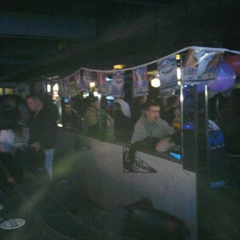 R Place - Dive Bars Near Me - Melrose Park, Illinois