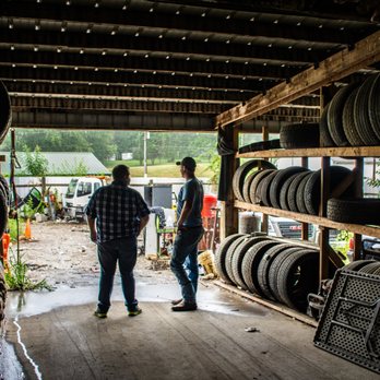 Four Seasons Auto - Auto Repair Near Me - Fairfield, Iowa Four Seasons Auto - Auto Repair Near Me - Fairfield, Iowa