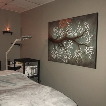 Alluna Skin Care - Skin Care Near Me - Canton, Massachusetts